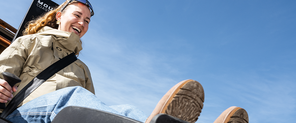 Bonne ambiance et joie du printemps : venez passez le week-end à La Clusaz pendant la saison des fleurs !