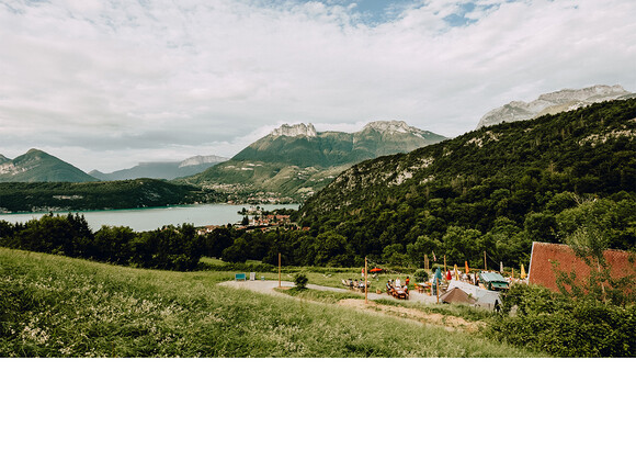 La Terre de Bellevarde, l'auberge la plus charmante du lac d'Annecy
