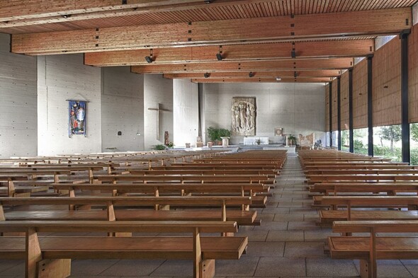 EGLISE SAINTE BERNADETTE