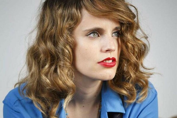 ANNA CALVI