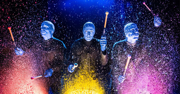 BLUE MAN GROUP