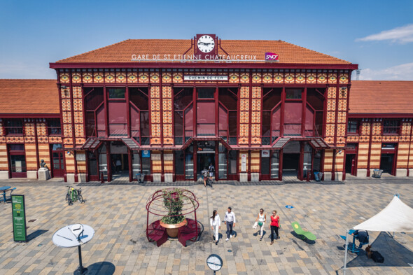 SAINT-ÉTIENNE HORS CADRE - PAR L'OFFICE DE TOURISME ET DES CONGRÈS DE SAINT-ÉTIENNE MÉTROPOLE