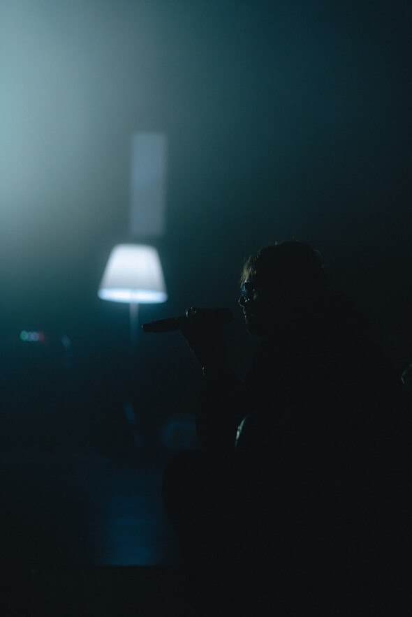 Wallace Cleaver en concert : la poésie brute du rap au Brise Glace