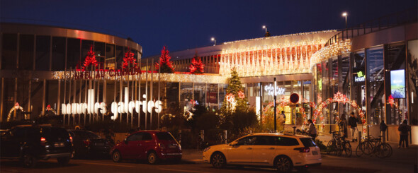 Nouvelles Galeries Annecy présentent Noël au Canada – Attache ta tuque