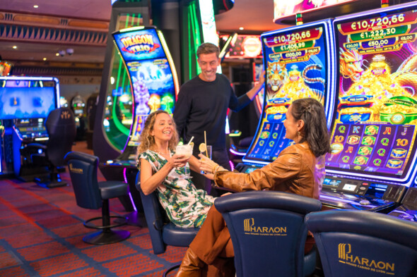 On vous fait découvrir "L’Acacia" au Casino Le Pharaon, à 2 pas du parc de la Tête d'Or à Lyon : la bistronomie qui fera vibrer vos soirées !