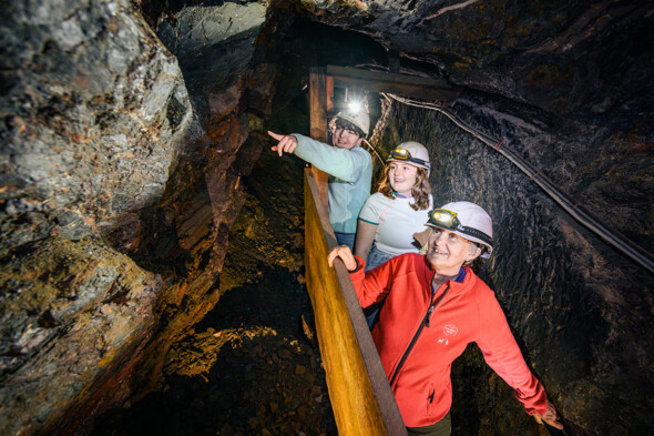 Les Mines de Sel de Bex reouvrent leurs galeries avec son train des mineurs, son toboggan souterrain et autres suprises