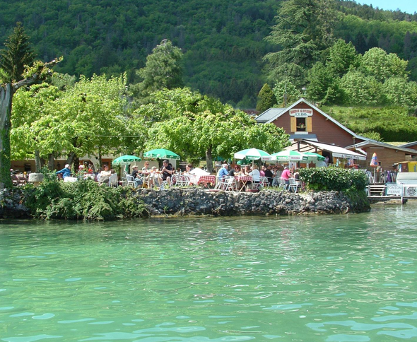 L’OASIS - Auberge du Bessard