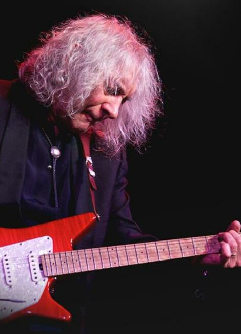 ALBERT LEE