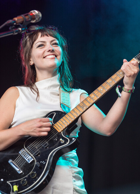 ANGEL OLSEN