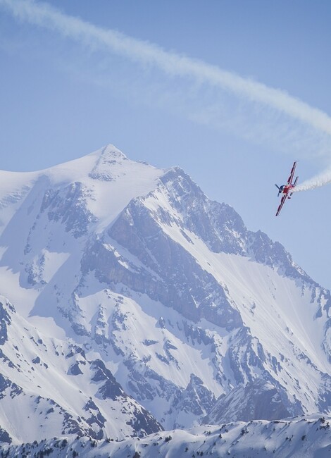 FLY COURCHEVEL