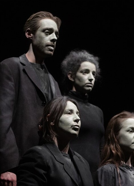 Entre la poubelle et l’éternité