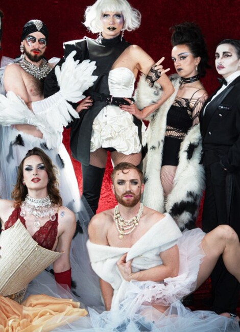 Madame Arthur Fait Son Opéra