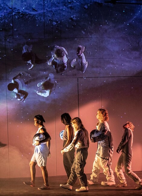 Cosmos - Maëlle Poésy