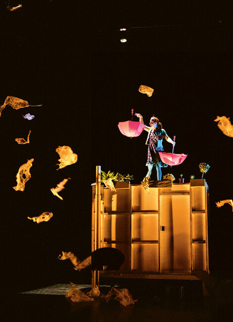 De la nécessité de la gravité