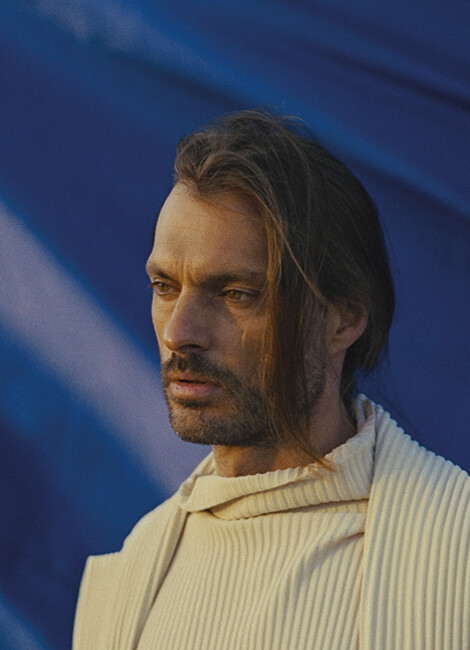 François & The Atlas Mountains + Requin Chagrin