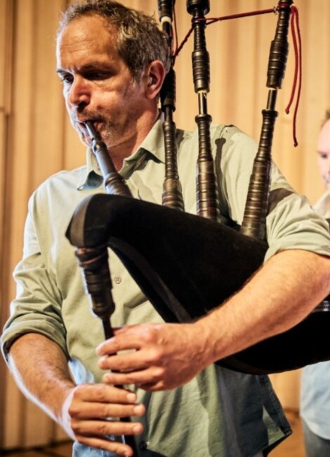 8 SONNEURS pour Philip Glass