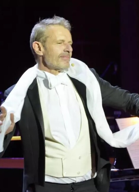 Lambert Wilson chante Kurt Weill