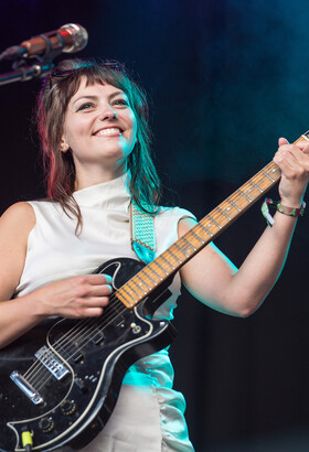 ANGEL OLSEN