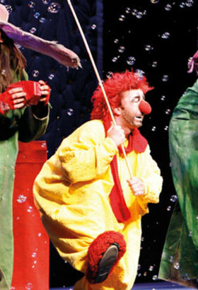 Slava’s Snowshow