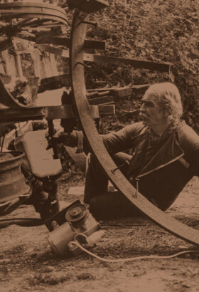 Jean Tinguely