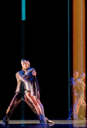 Merce Cunningham Forever - Ballet de l’Opéra de Lyon - Beach Birds et Biped