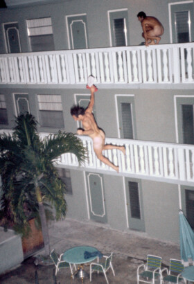 200 Motels