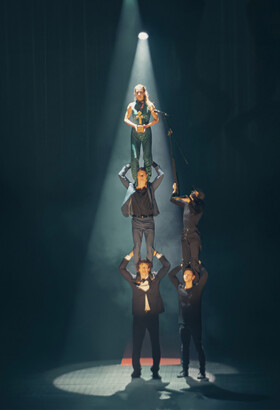 THE AWARD
- Michael Hottier / BACK POCKET