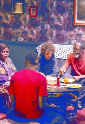 Le Iench - Eva Doumbia