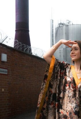 A Paradise in the hold