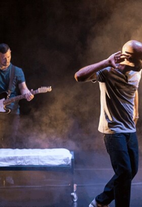 L’endormi - Estelle Savasta / Cie Hippolyte a mal au cœur