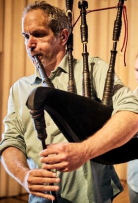 8 SONNEURS pour Philip Glass