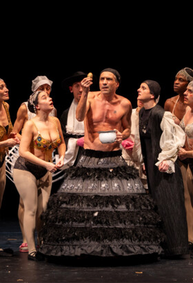 Re Chicchinella, Le Roi poule - Emma Dante