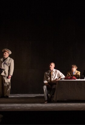 Le Suicidé - vaudeville soviétique