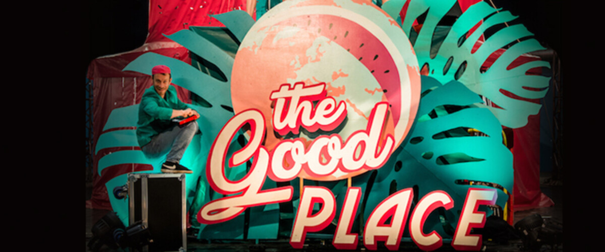 The good place - Le peep show des Marcel's