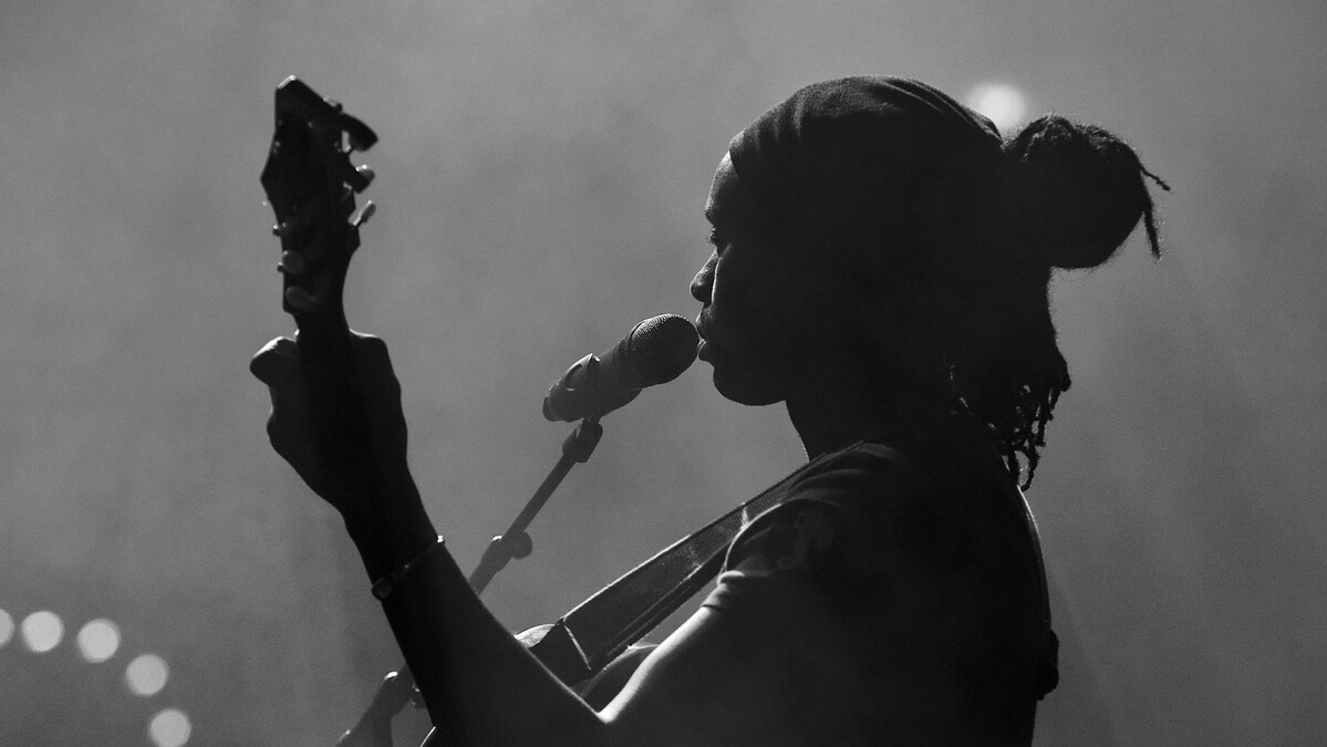 YAYA MINTÉ Musique Pop 7 décembre 2019 à CollongeBellerive