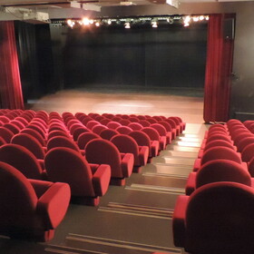 Théâtre des collines / Renoir CRAN GEVRIER