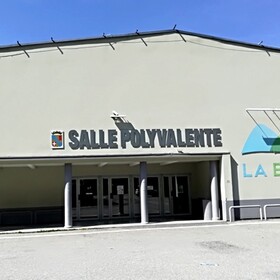 salle polyvalente LA BATHIE