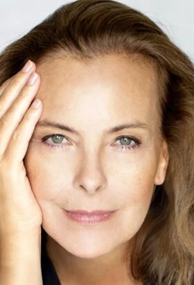 Le Professeur - Carole Bouquet