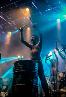 Les Tambours du Bronx + Sidilarsen